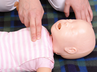 premiers secours bébé